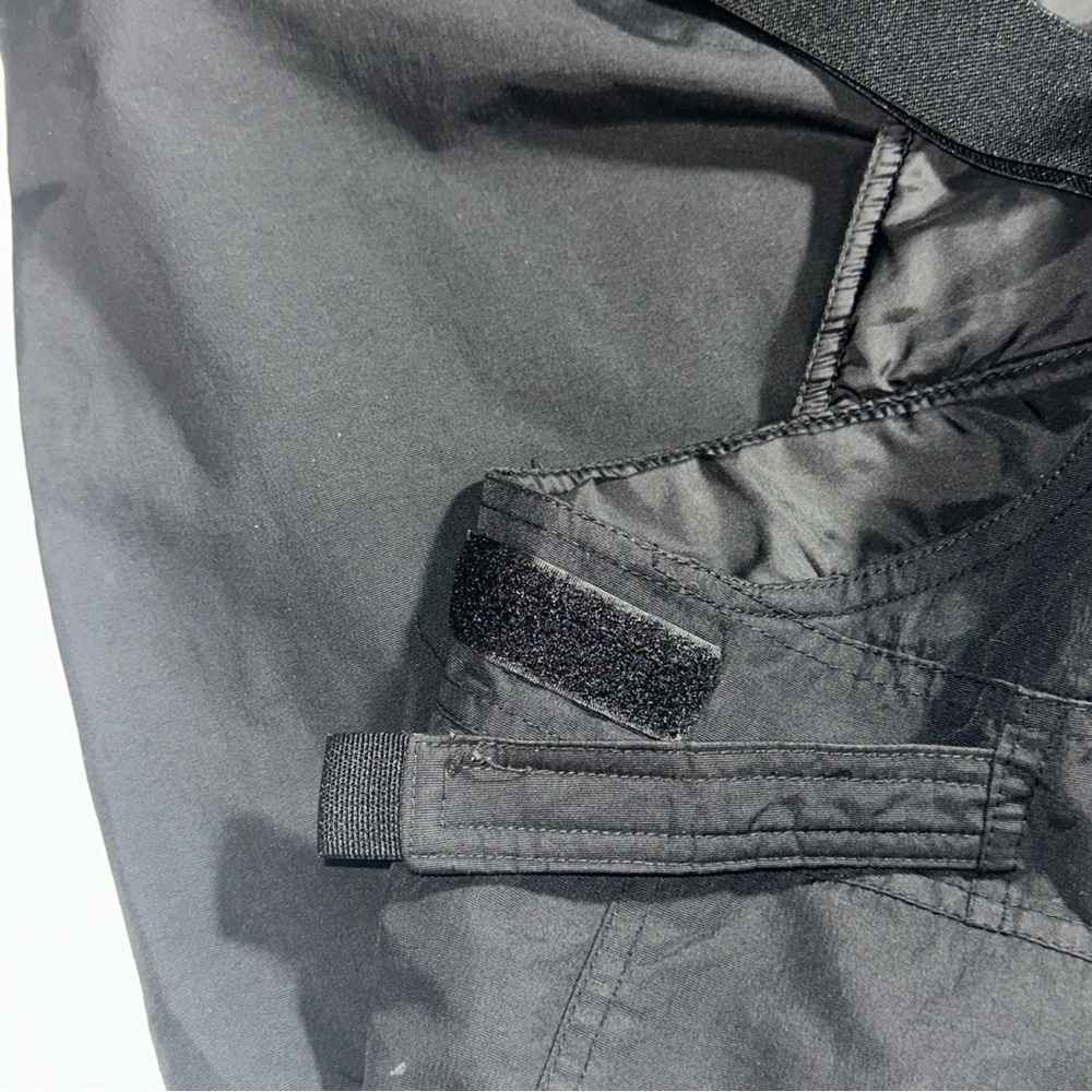 Black UT-19 by Marker Snow Bib - Picture 5 of 9